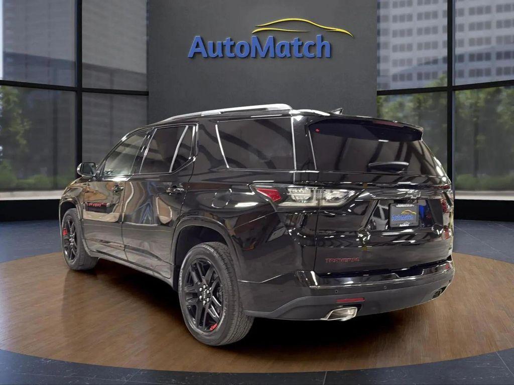 used 2021 Chevrolet Traverse car, priced at $20,594