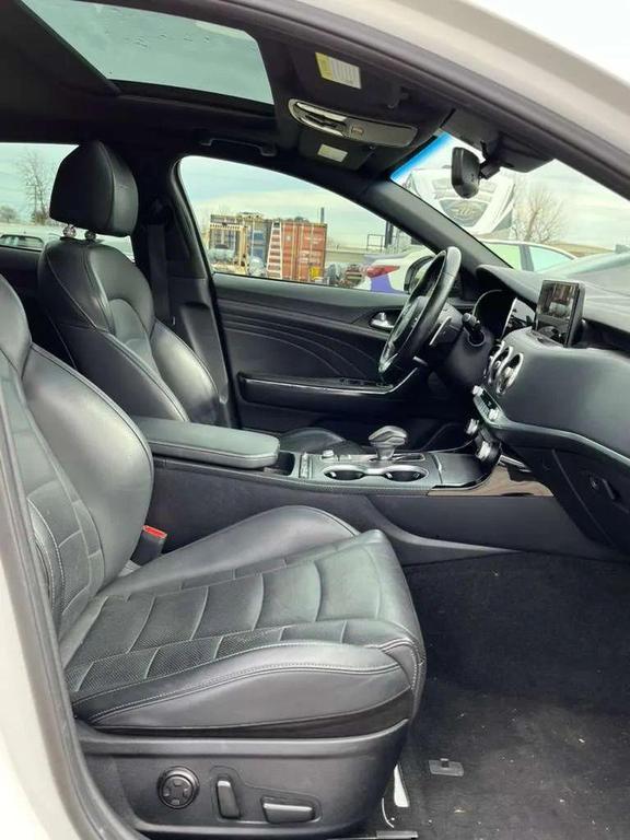used 2022 Kia Stinger car