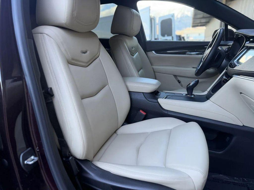 used 2017 Cadillac XT5 car, priced at $13,995