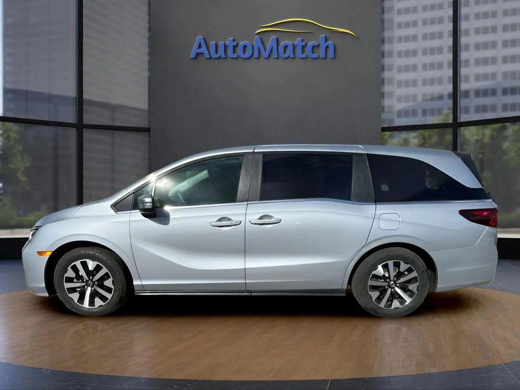 used 2025 Honda Odyssey car, priced at $29,795