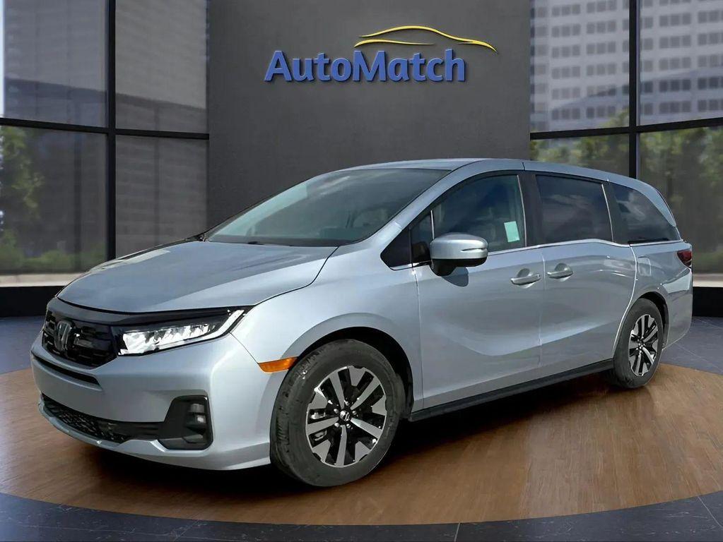 used 2025 Honda Odyssey car, priced at $29,795