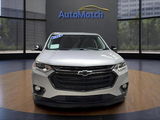 2018 Silver Ice Metallic Chevrolet Traverse