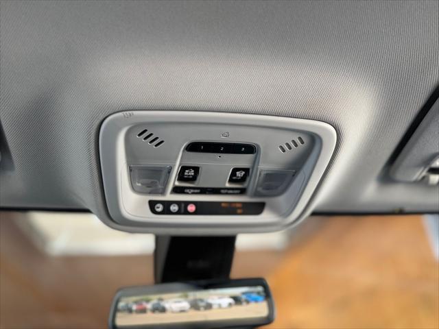 2018 Silver Ice Metallic Chevrolet Traverse