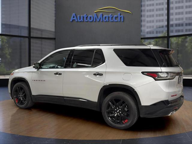2018 Silver Ice Metallic Chevrolet Traverse