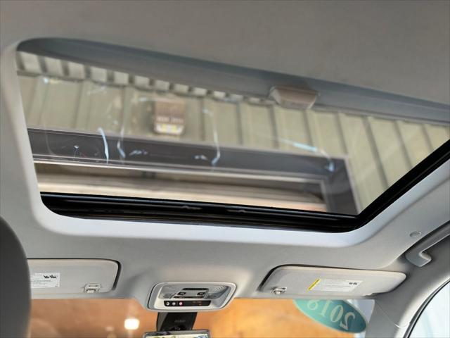 2018 Silver Ice Metallic Chevrolet Traverse