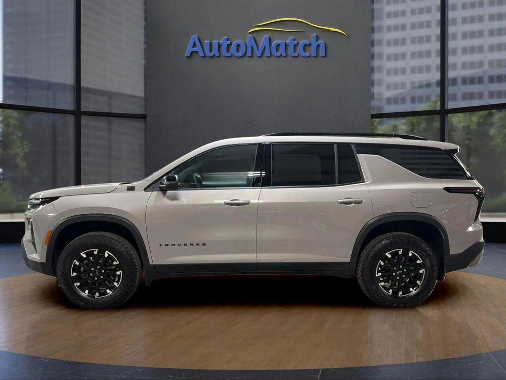 used 2026 Chevrolet Traverse car, priced at $39,594