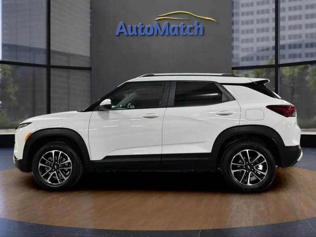 used 2024 Chevrolet TrailBlazer car, priced at $16,995