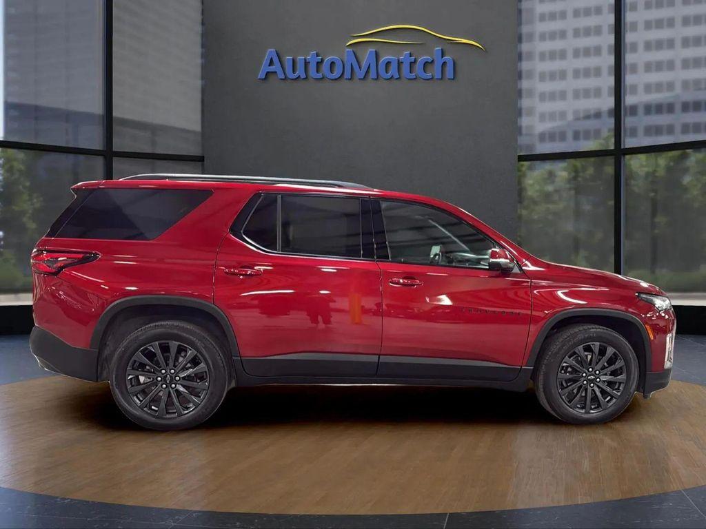 used 2023 Chevrolet Traverse car, priced at $27,595