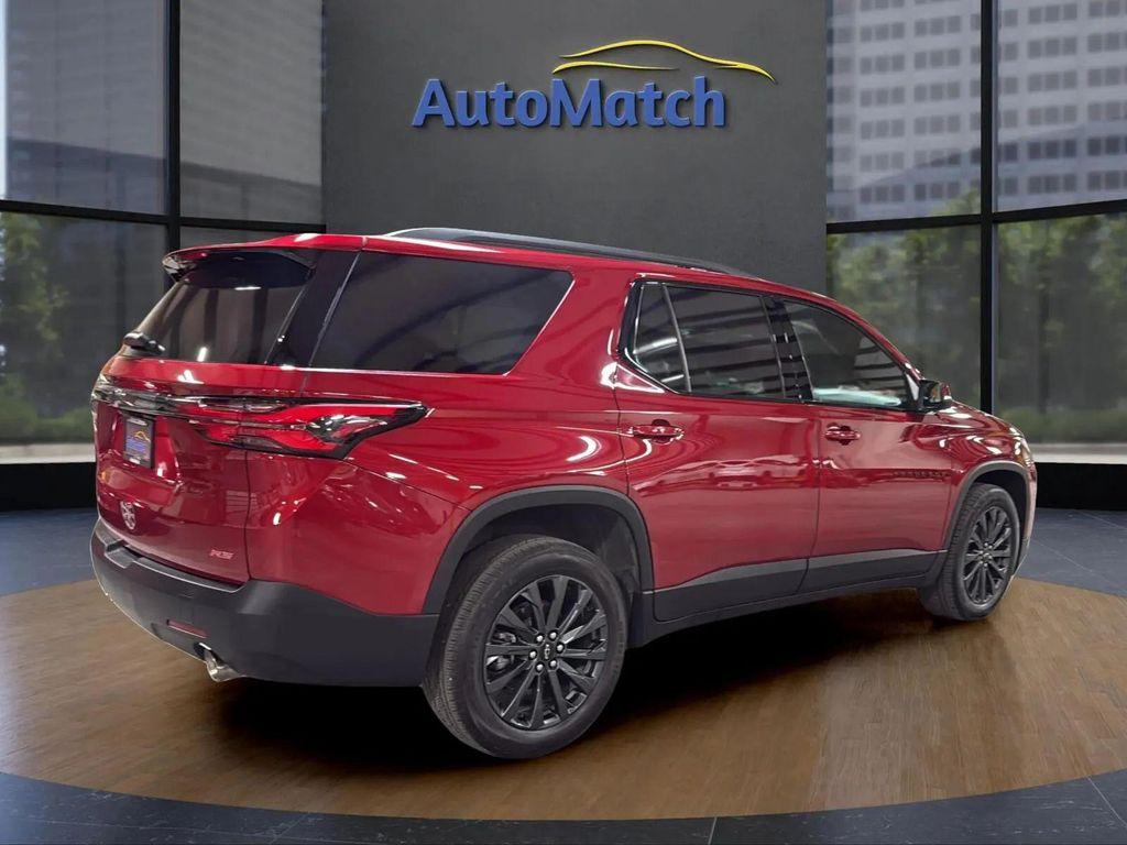 used 2023 Chevrolet Traverse car, priced at $27,595