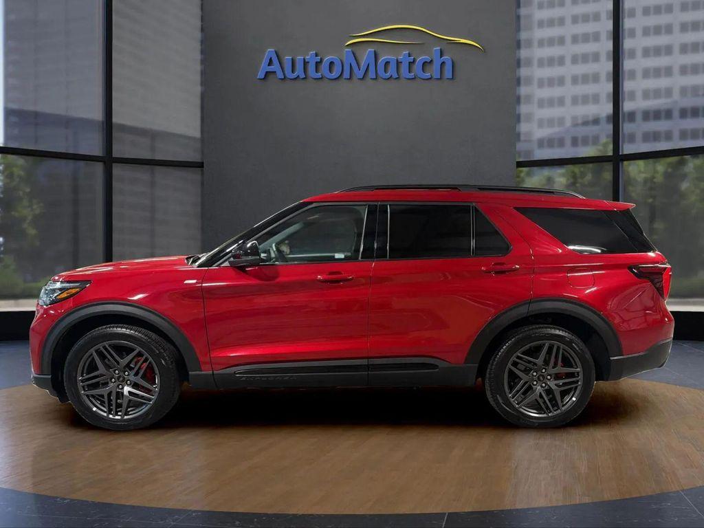 used 2025 Ford Explorer car, priced at $31,995