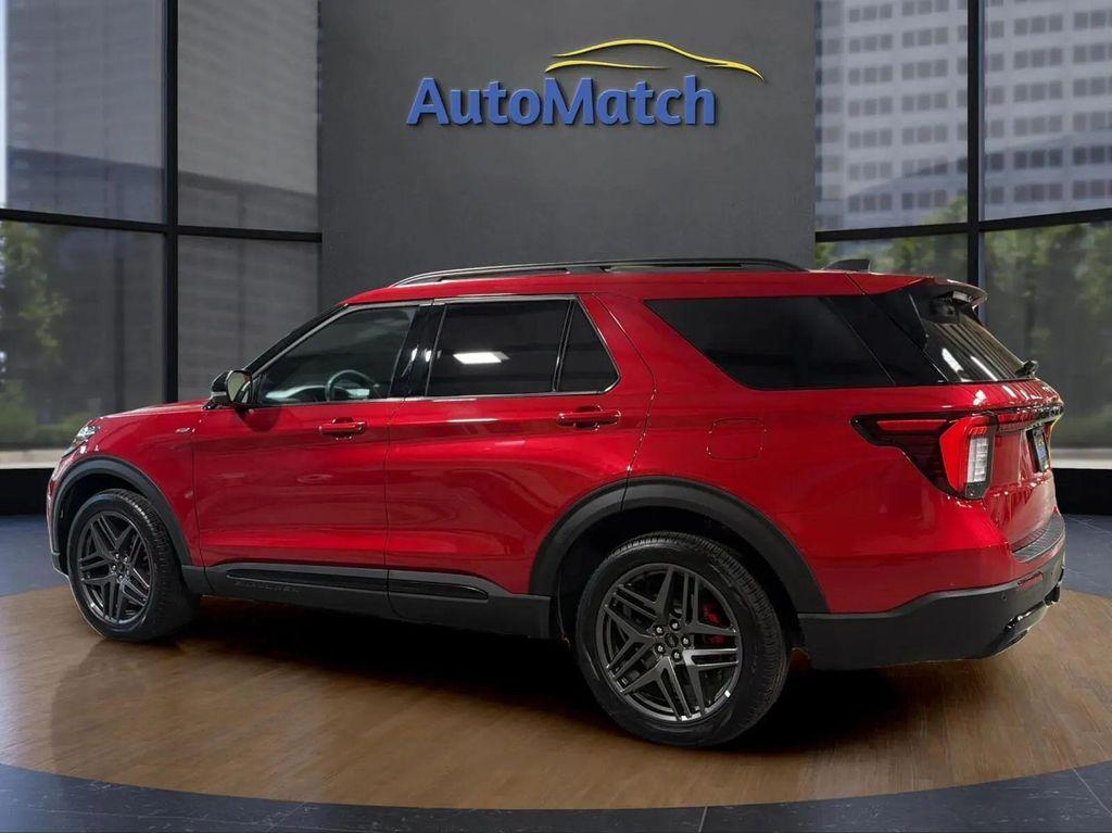 used 2025 Ford Explorer car, priced at $31,995