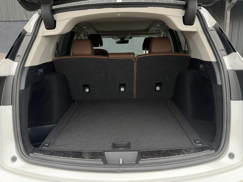 used 2025 Acura RDX car, priced at $33,595