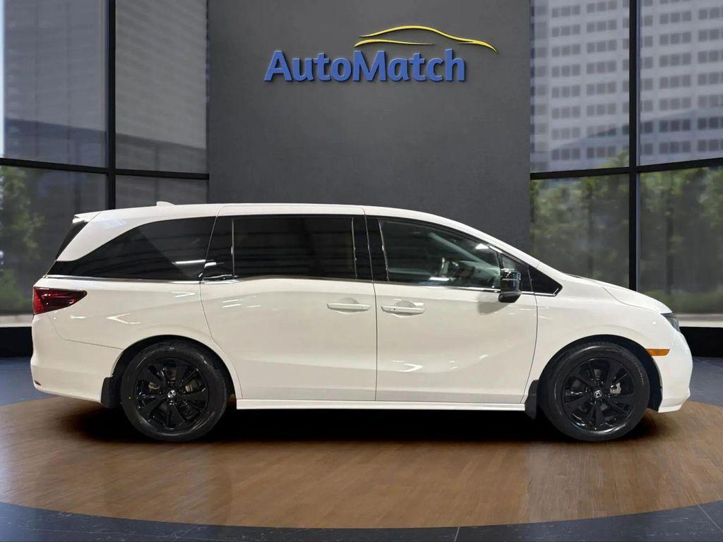 used 2024 Honda Odyssey car, priced at $26,495