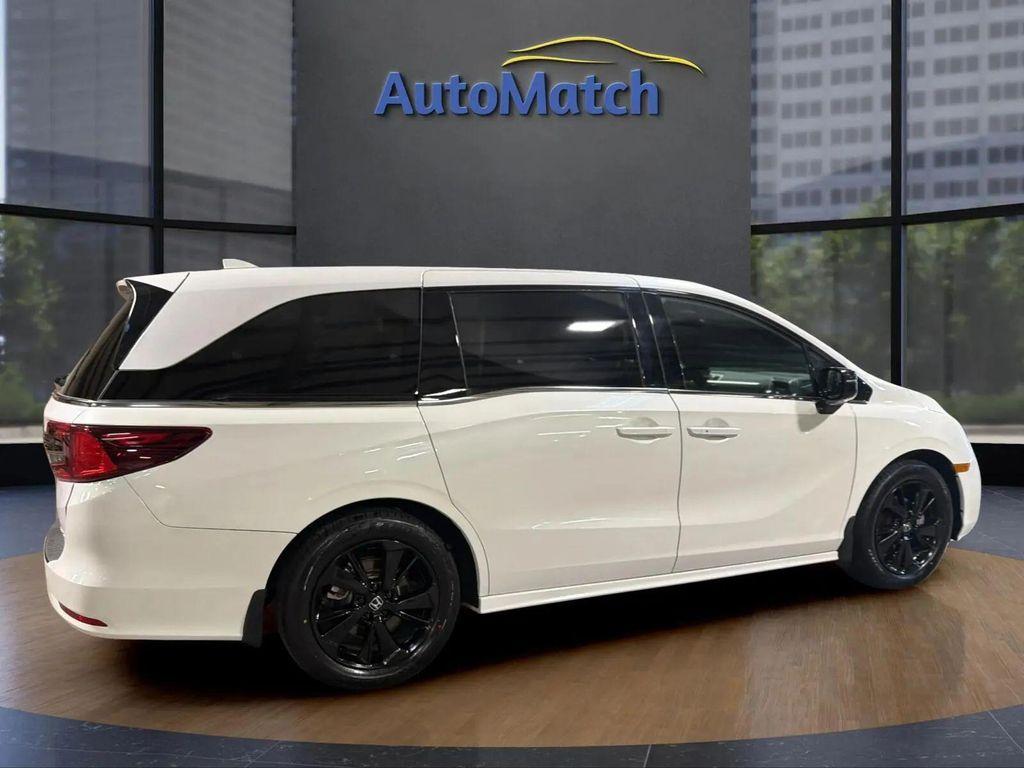used 2024 Honda Odyssey car, priced at $26,495