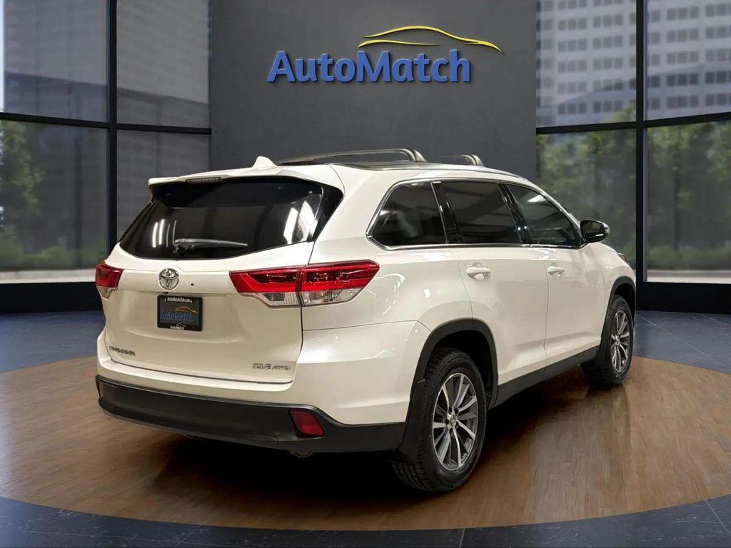 used 2019 Toyota Highlander car, priced at $24,594