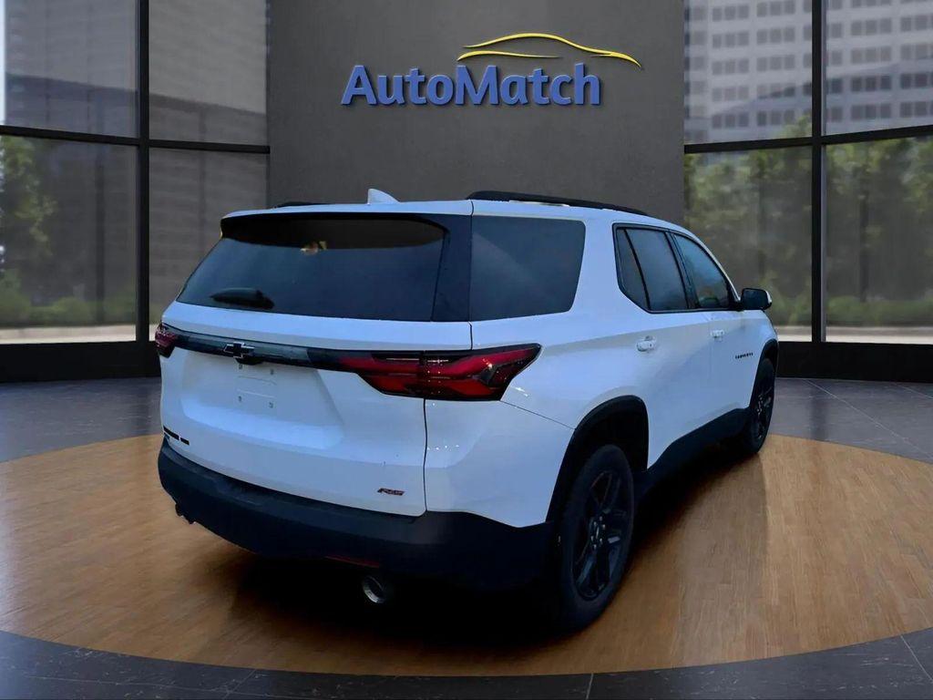 used 2024 Chevrolet Traverse car