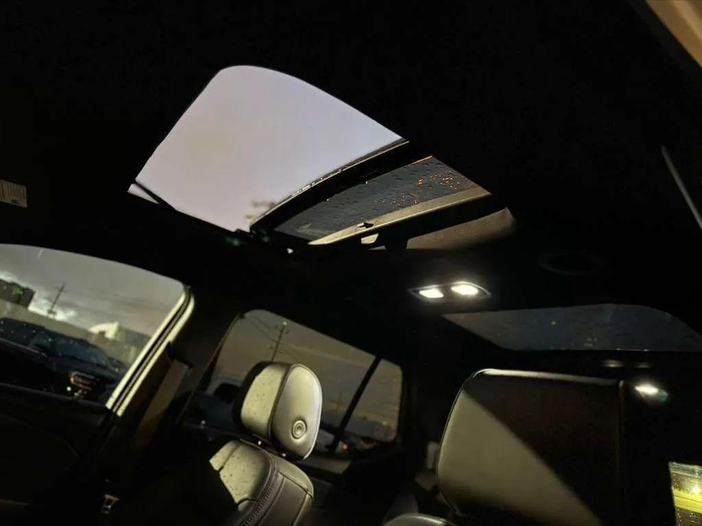 used 2024 Chevrolet Traverse car