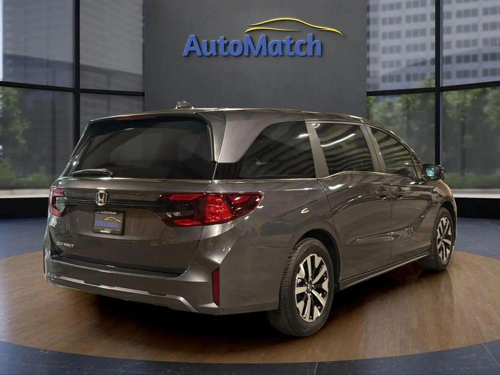 used 2025 Honda Odyssey car, priced at $29,495
