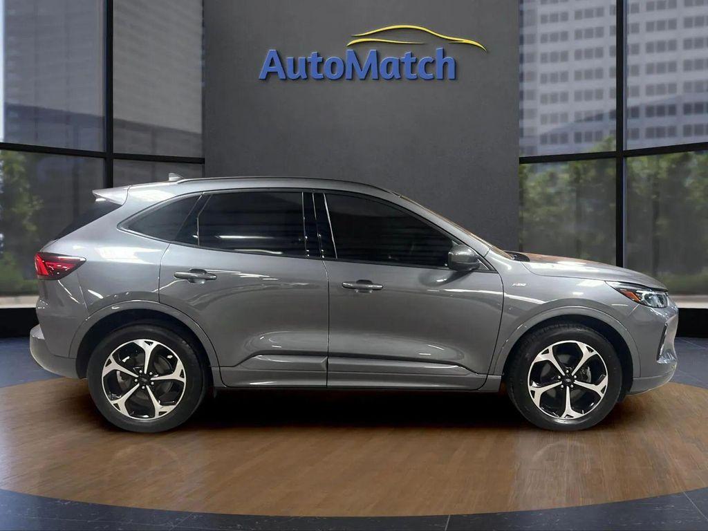 used 2023 Ford Escape car, priced at $20,594