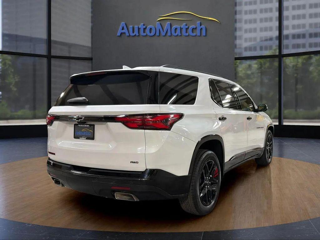 used 2023 Chevrolet Traverse car, priced at $28,995