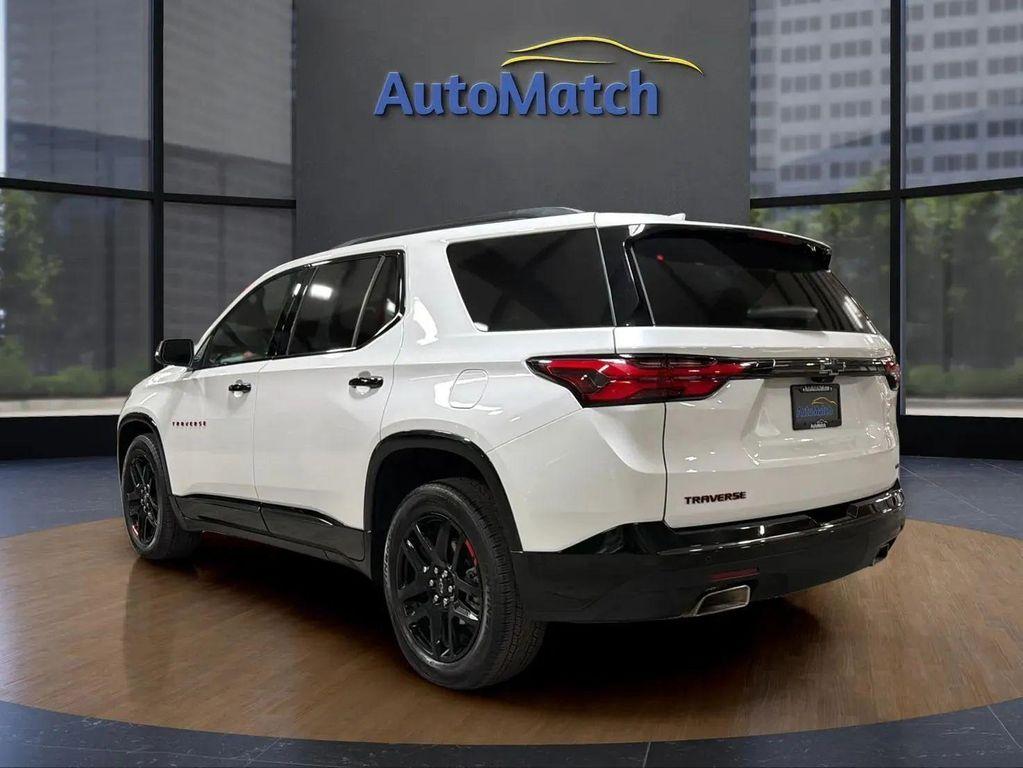 used 2023 Chevrolet Traverse car, priced at $28,995