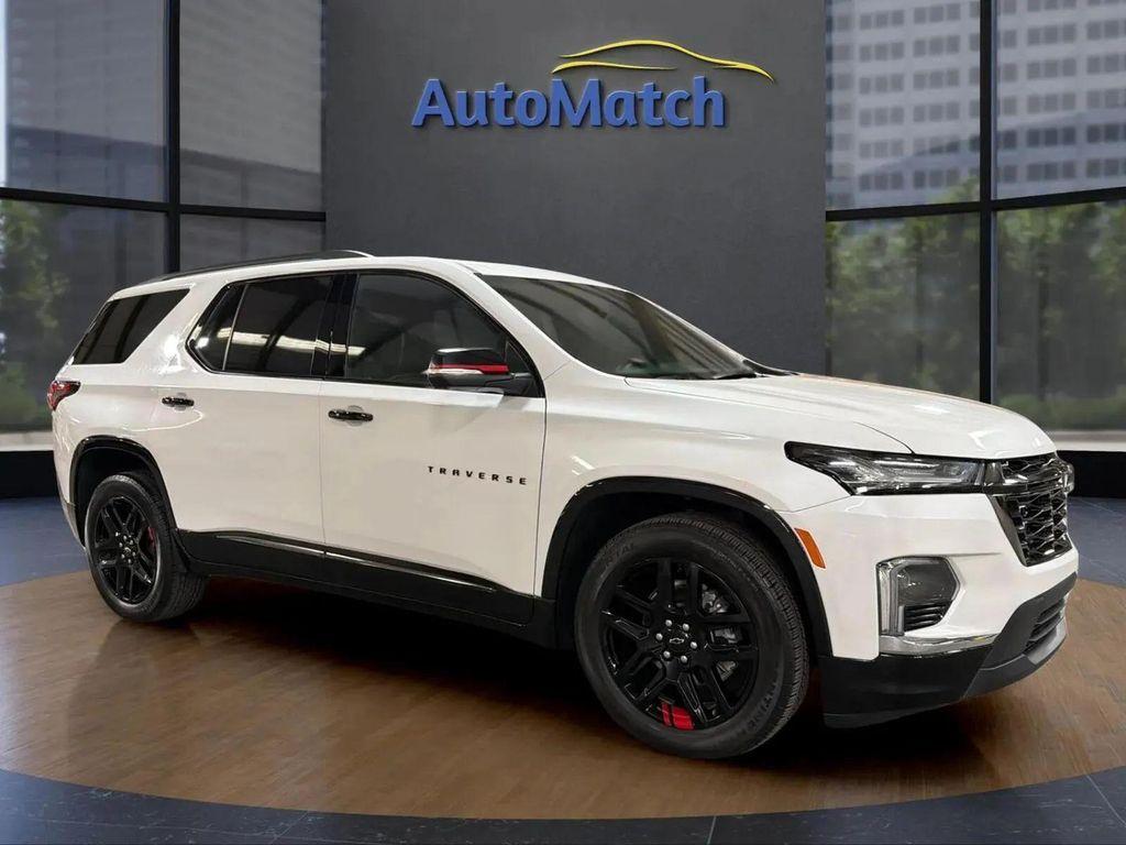 used 2023 Chevrolet Traverse car, priced at $28,995