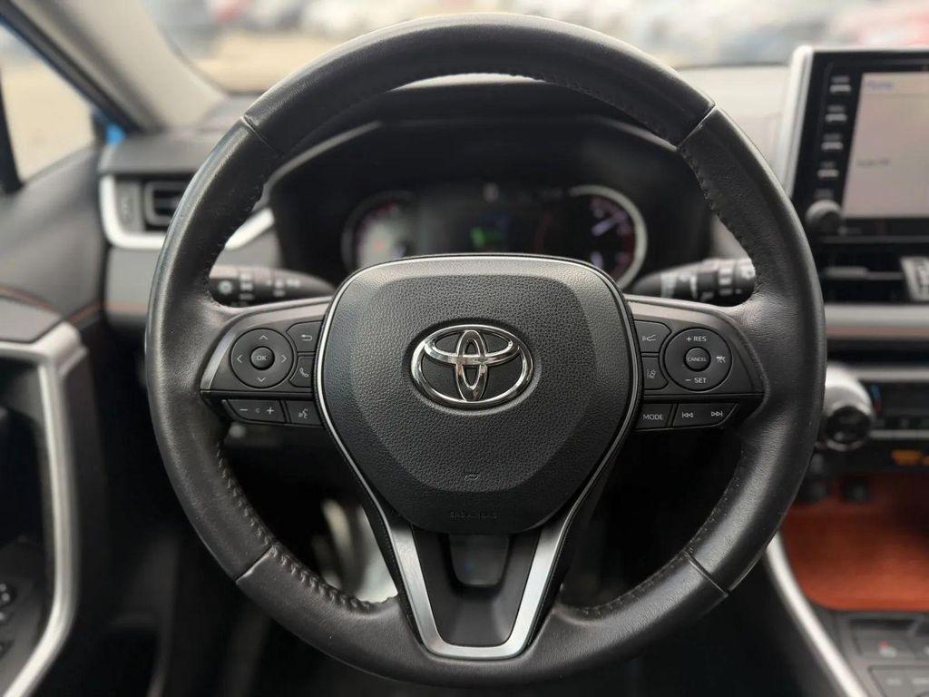 used 2020 Toyota RAV4 car