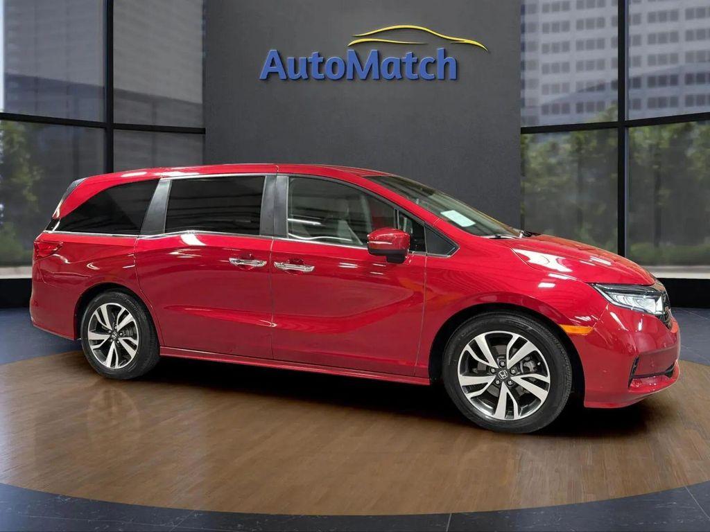 used 2024 Honda Odyssey car, priced at $26,594