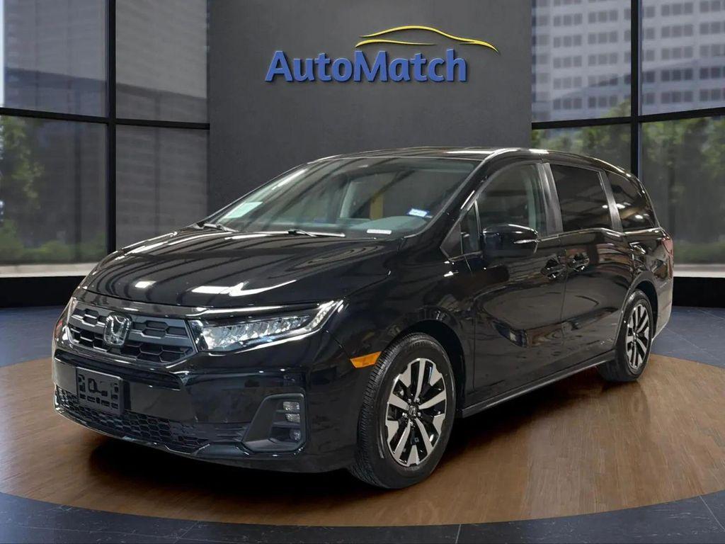 used 2025 Honda Odyssey car, priced at $28,495