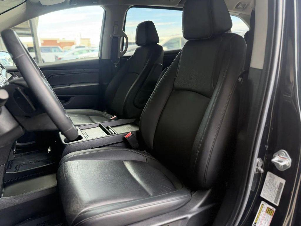 used 2025 Honda Odyssey car, priced at $28,495