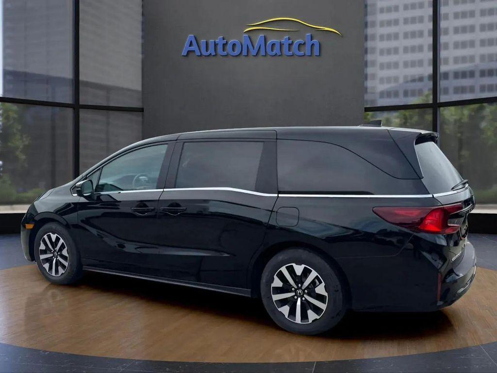 used 2025 Honda Odyssey car, priced at $28,995