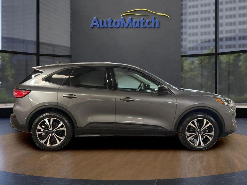 used 2022 Ford Escape car