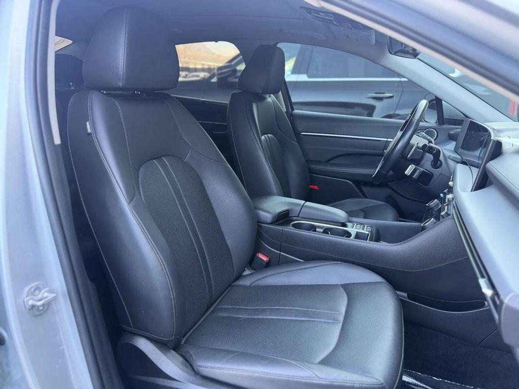 used 2025 Hyundai Sonata Hybrid car, priced at $22,995
