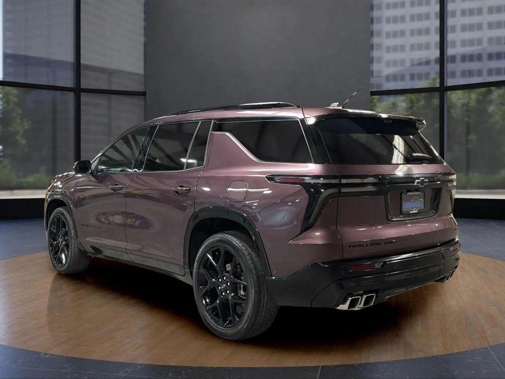 used 2024 Chevrolet Traverse car, priced at $41,995