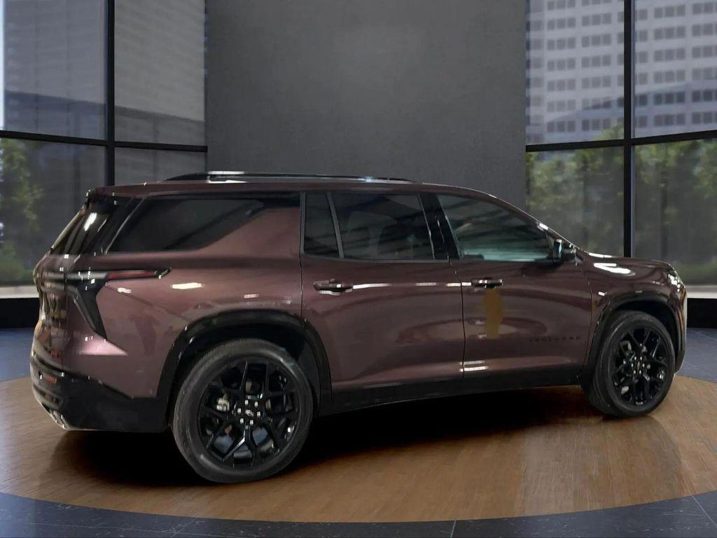 used 2024 Chevrolet Traverse car, priced at $41,995