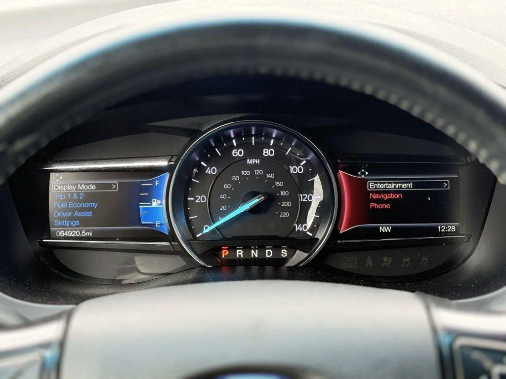 Agate Black Metallic 2019 Ford Explorer XLT