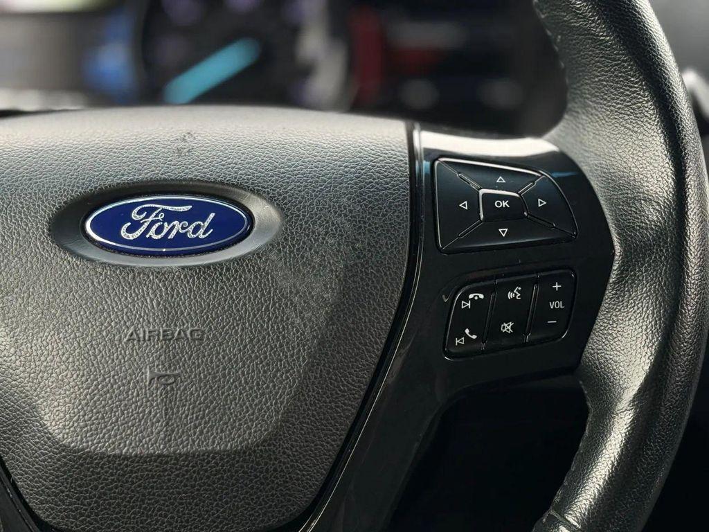 Agate Black Metallic 2019 Ford Explorer XLT