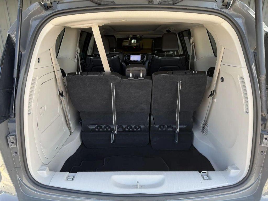 used 2022 Chrysler Pacifica Hybrid car, priced at $24,594