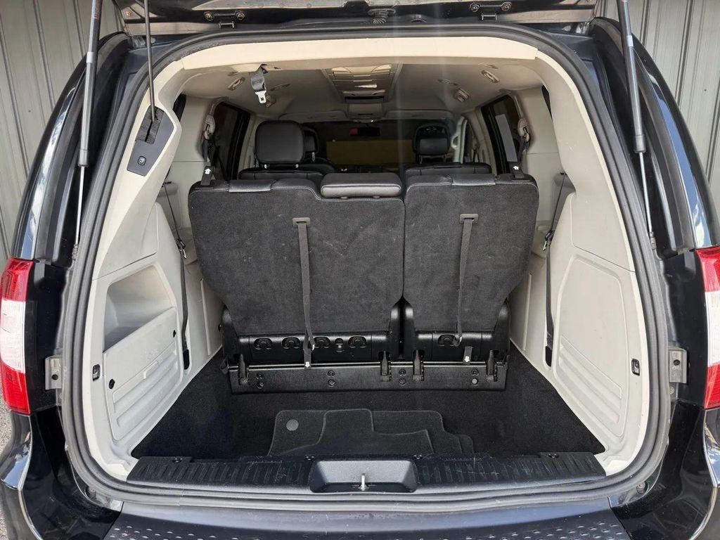 used 2015 Chrysler Town & Country car, priced at $7,094