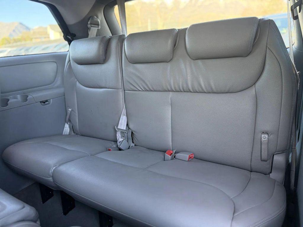 used 2009 Toyota Sienna car