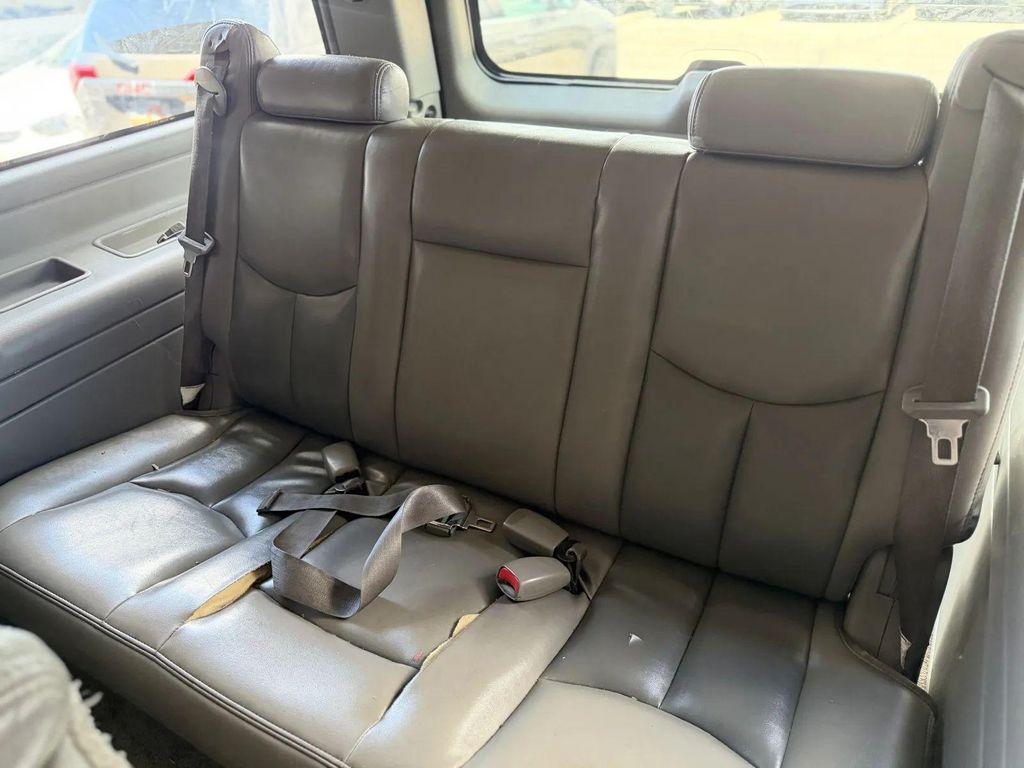 used 2005 GMC Yukon XL car, priced at $2,894