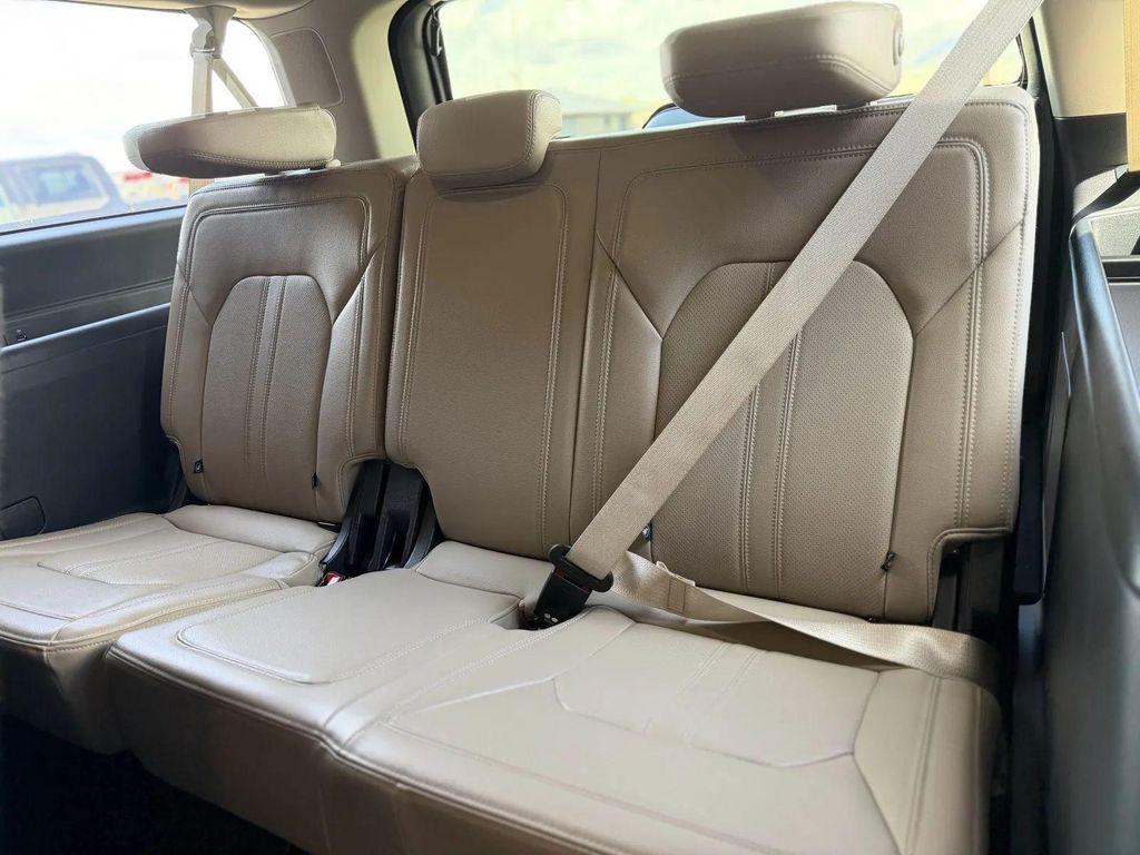 used 2024 Ford Expedition Max car, priced at $40,995