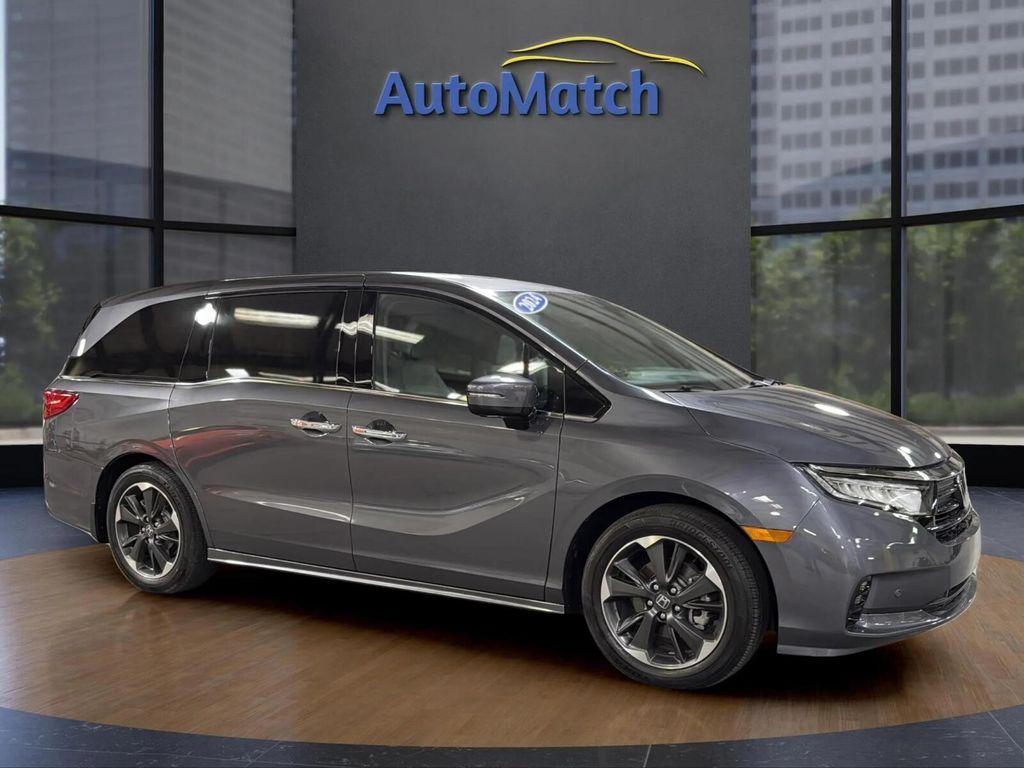 used 2024 Honda Odyssey car, priced at $30,995