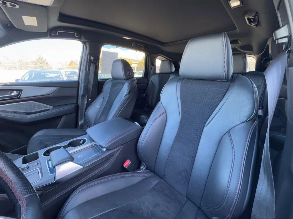 used 2022 Acura MDX car, priced at $35,995