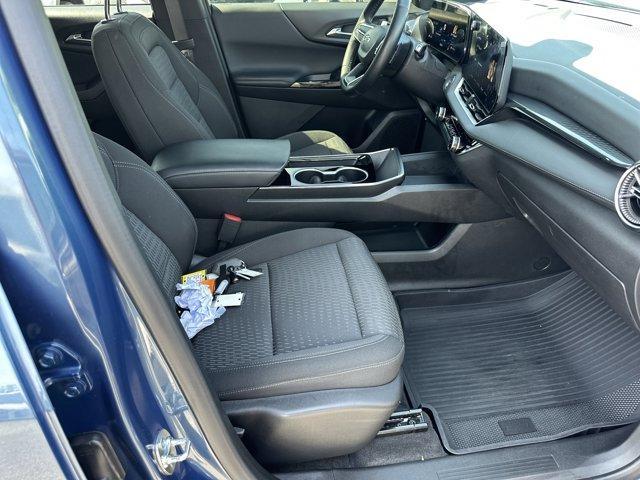 used 2025 Chevrolet Equinox car, priced at $25,081