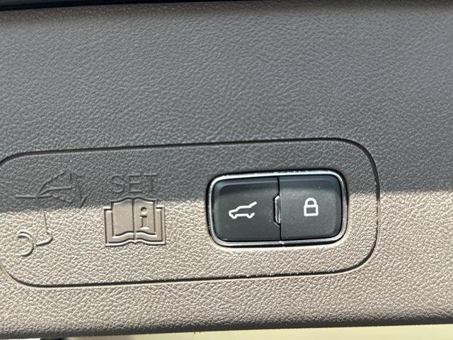 used 2024 Lincoln Aviator car, priced at $47,141