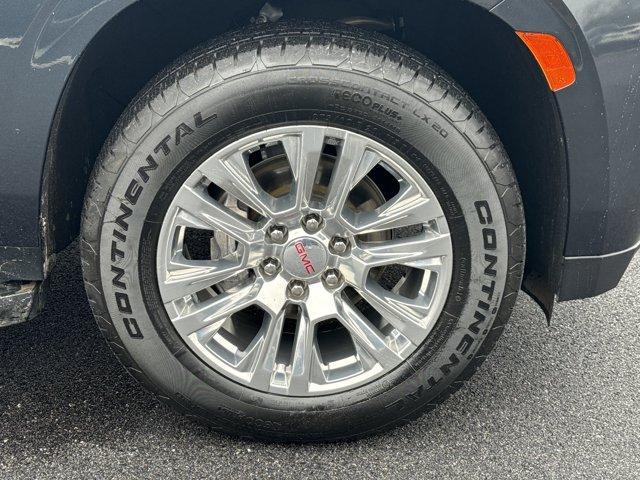 used 2022 GMC Yukon XL car, priced at $50,649