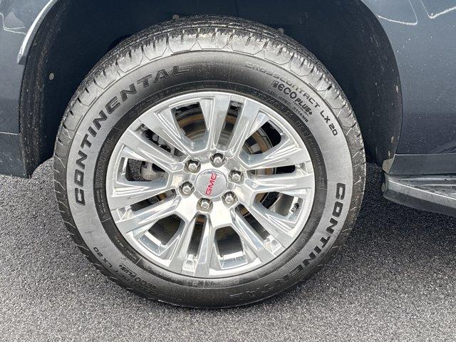 used 2022 GMC Yukon XL car, priced at $50,649