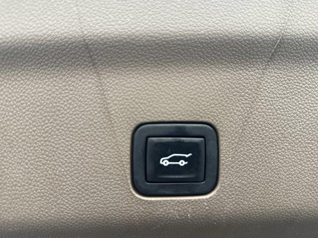 used 2022 GMC Yukon XL car, priced at $50,649