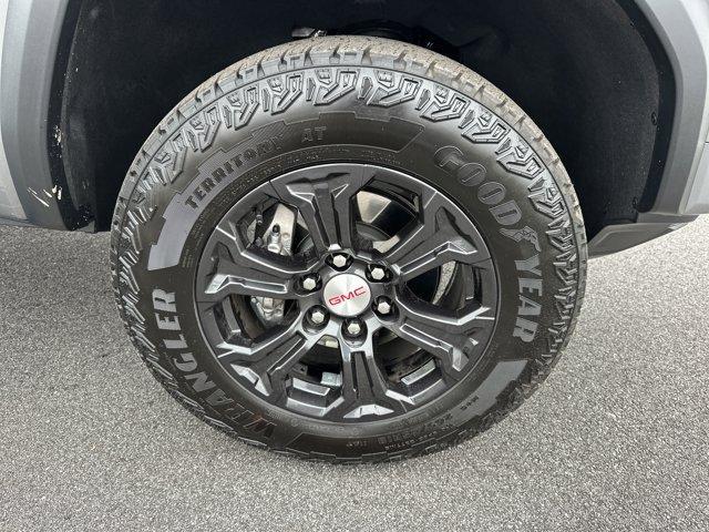 used 2023 GMC Canyon car, priced at $32,914